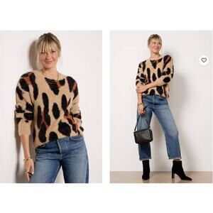 NWT Women's Evereve Harley Pullover in Taupe/Black Leopard Medium